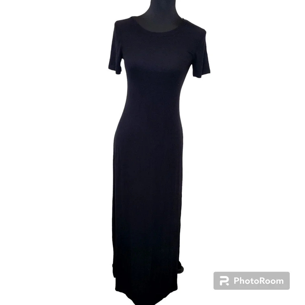 Jessica Simpson Maternity Black Ribbed Maxi Dress